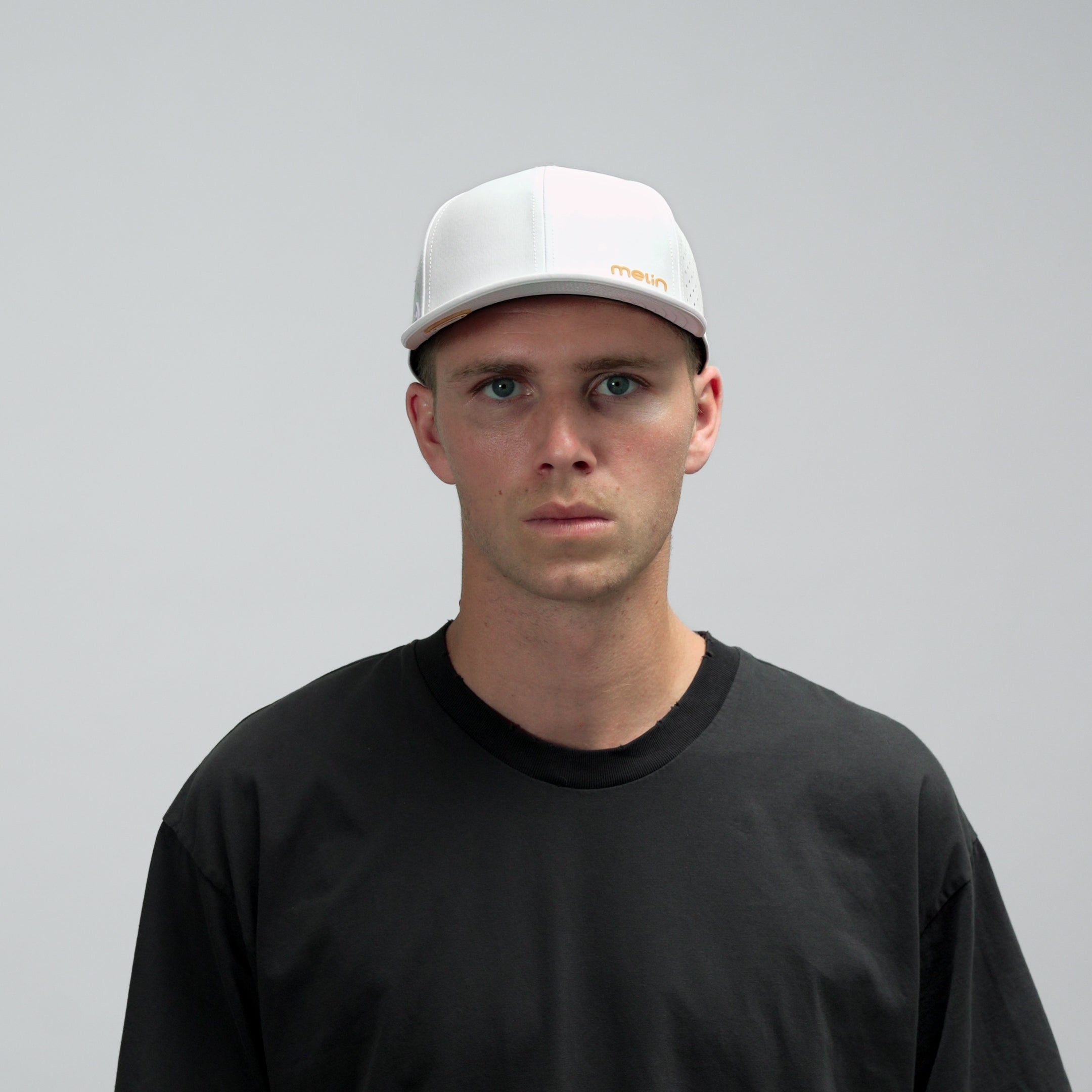 Compass Hydro - White / Gum (BXHV)